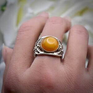 Vintage Sterling Silver Baltic Butterscotch Egg Yolk Amber Filigree Ring Size 7